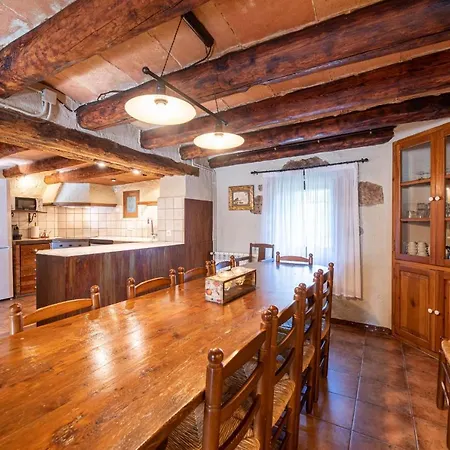 Casa Moixella * Lladurs